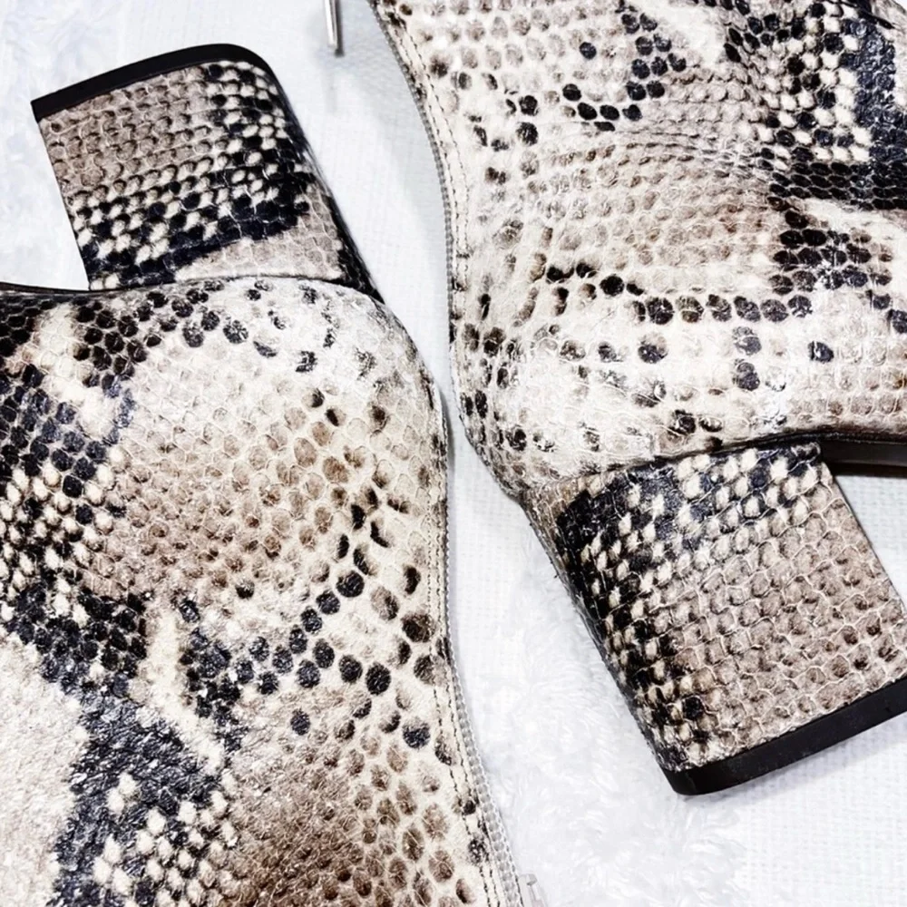 Free People CECILE SNAKE PRINT ANKLE BOOTS 35.5/5.5 - Picture 11 of 14